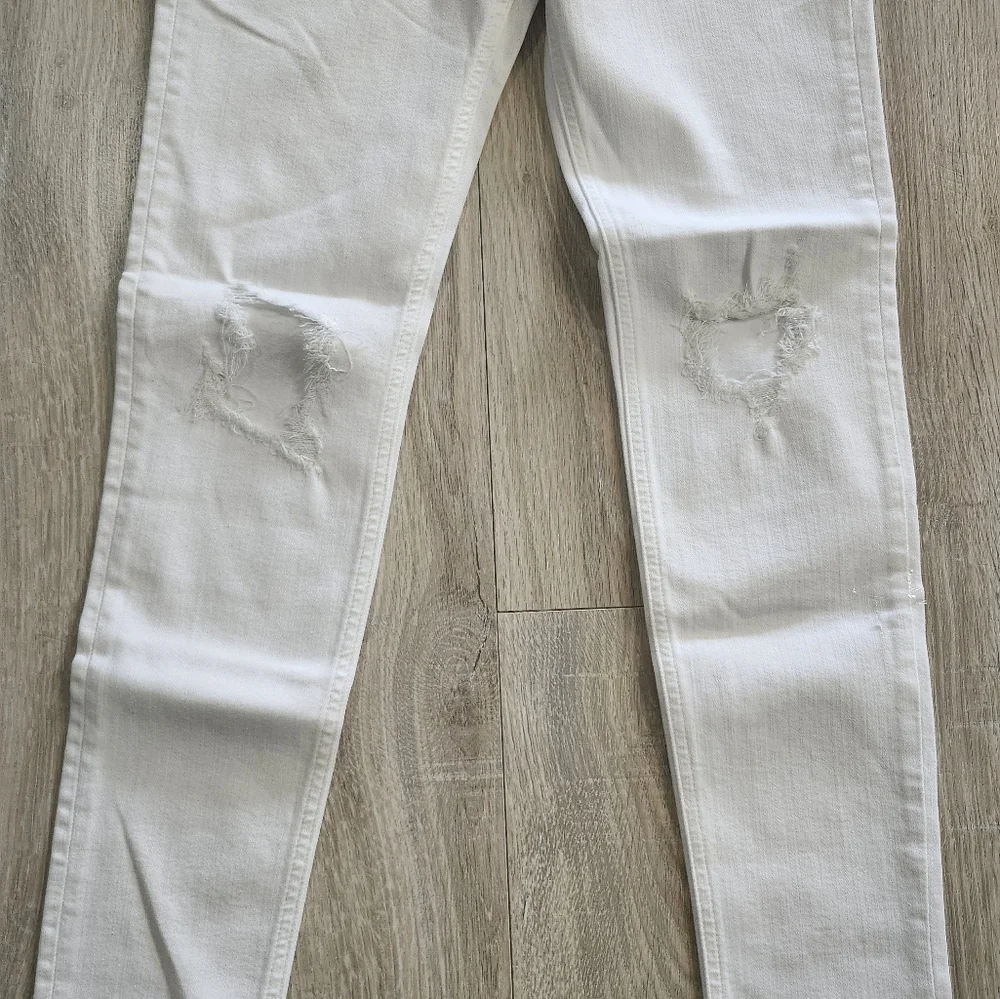 Rag & Bone Women's W/ HLS Capri White Jeans (28) NWT - Picture 4 of 8